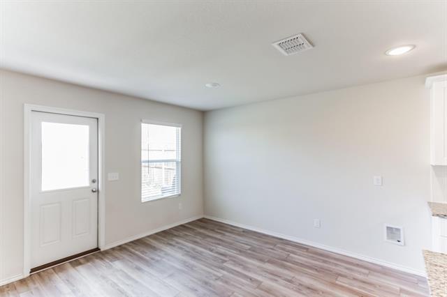 Building Photo - 16009 Wanderer Ln