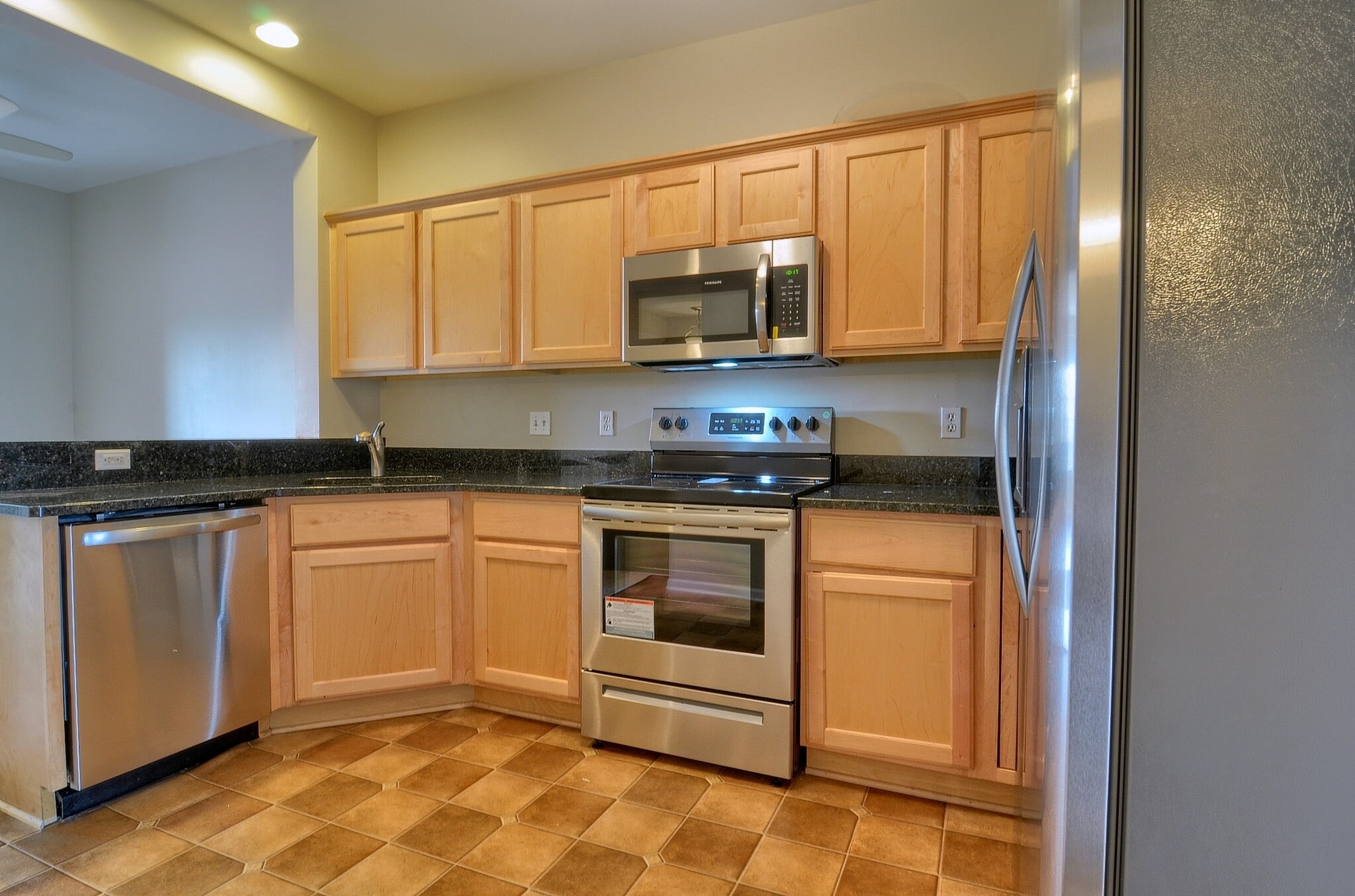 Building Photo - 2136 Knotty Pine