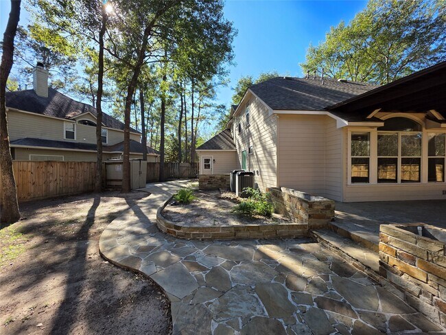 Building Photo - 46 Dalea Pl