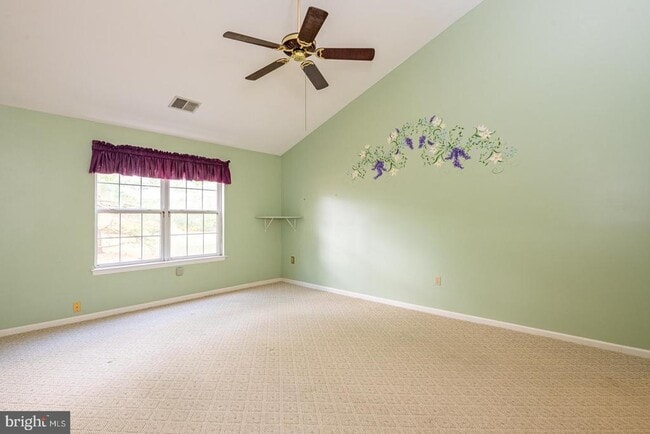 Building Photo - 193 Hawthorne Ct