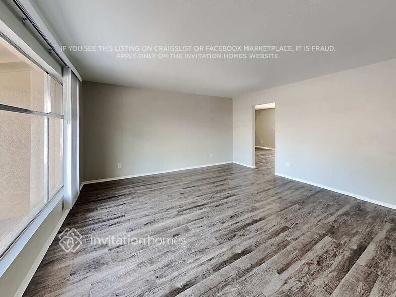 Building Photo - 8252 E Monte Vista Rd