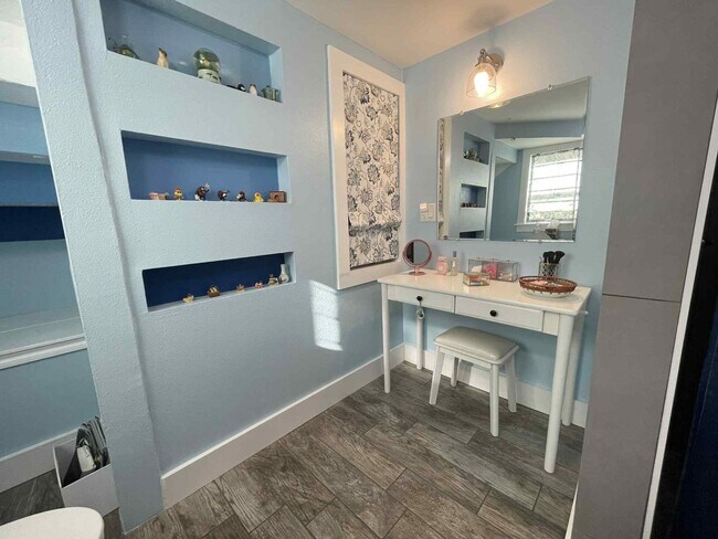 Building Photo - 3519 Avenue P 1/2