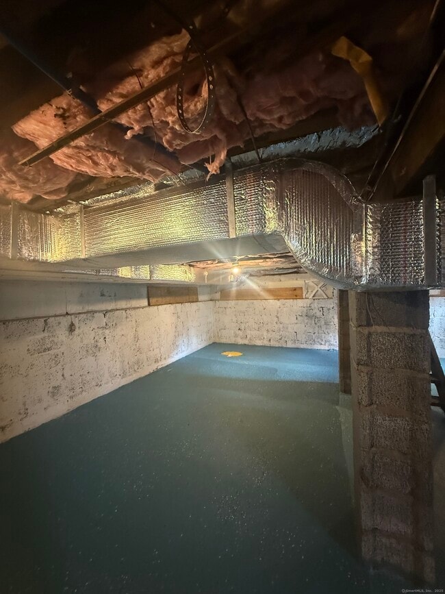 Building Photo - 770 Broadbridge Rd