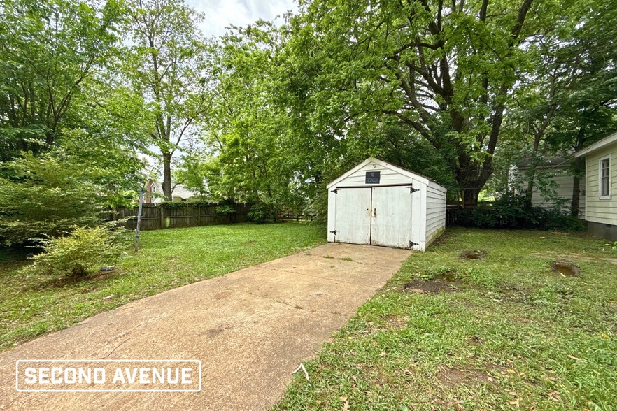 Building Photo - 2551 Arlington Ave