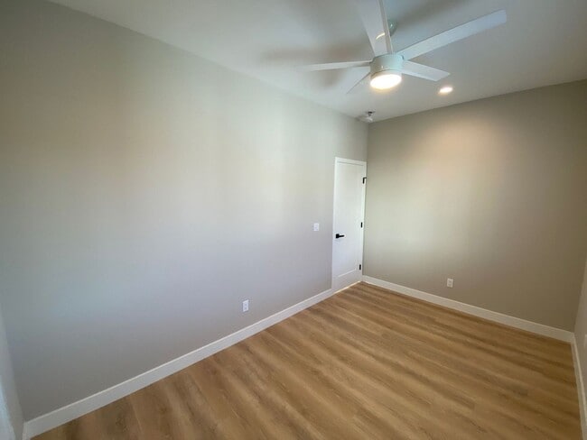 Building Photo - BRAND NEW 2023!! 4BD/2BA