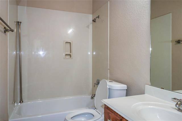 Building Photo - 4340 Thorp Ln