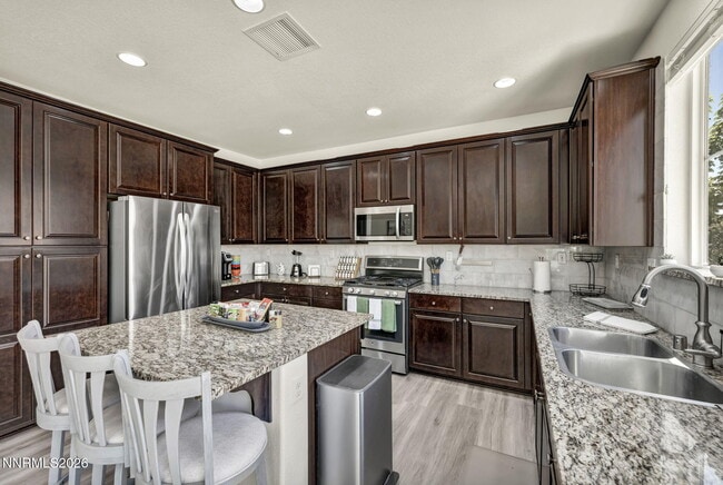 Building Photo - 10677 Foxberry Park Dr