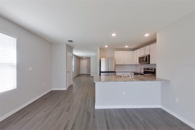 Building Photo - 8595 SW 43rd Ter