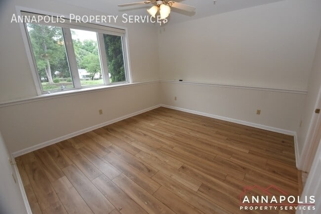 Building Photo - 645 Oakland Hills Dr