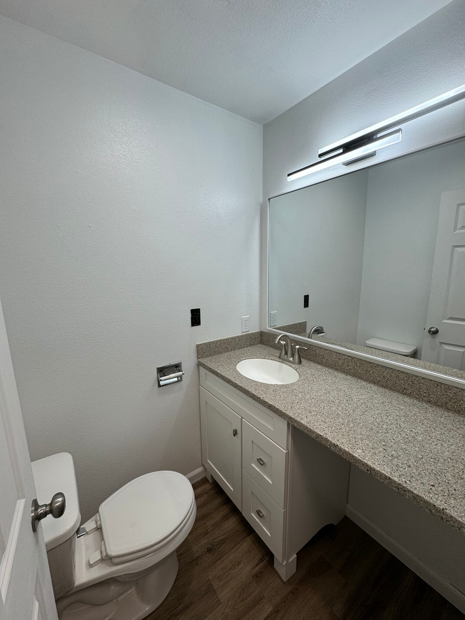 Building Photo - 5635 N 49th St