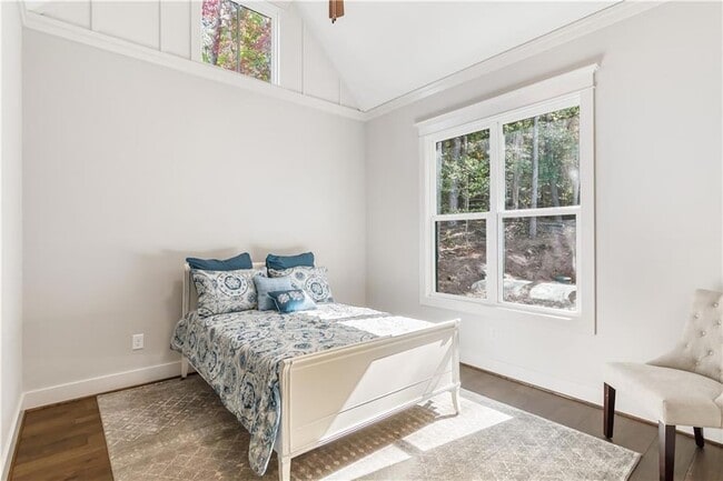 Building Photo - 6 Whisper Pl