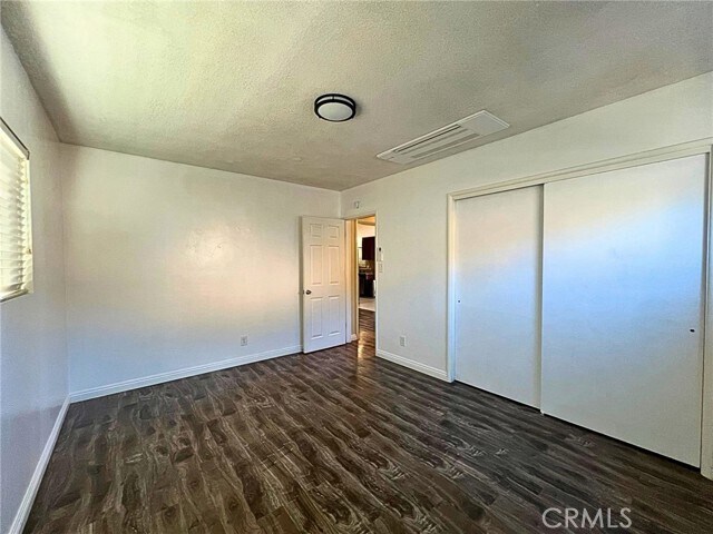 Building Photo - 174 S Grand Army Ave