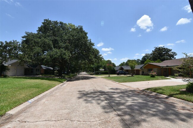 Building Photo - 10511 Eddystone Dr