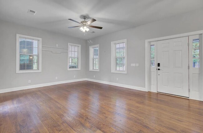 Building Photo - 219 County Rd S-18-342