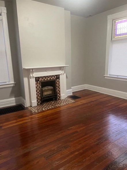 Building Photo - 1030 Sunset Ave