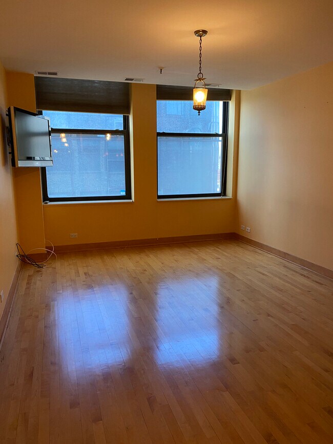 Building Photo - 740 S Federal St