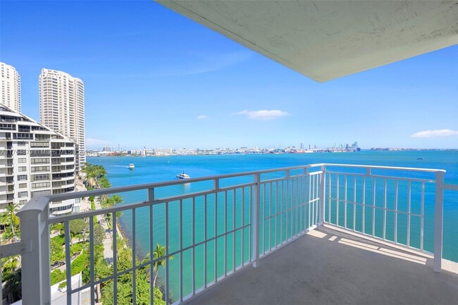 Building Photo - 770 Claughton Island Dr