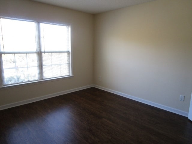 Building Photo - 4505 Glenaire Dr NW