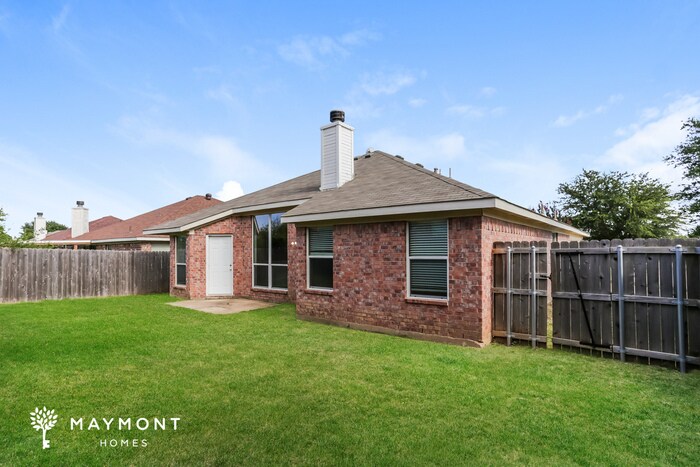 Building Photo - 2744 Ensenada Ln