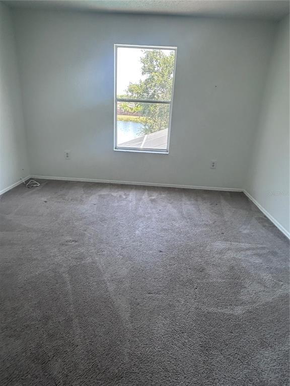 Building Photo - 2608 Spring Hill Dr