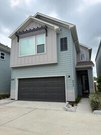 Building Photo - 8112 Esther Acres Ln