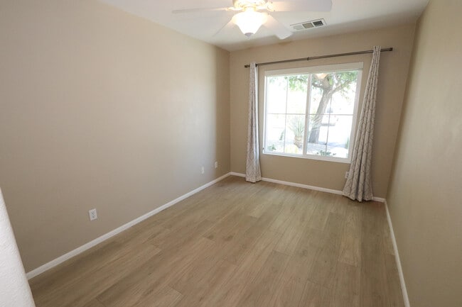 Building Photo - 1197 Oro Ridge