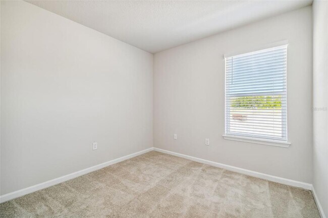 Building Photo - 11896 Thorncrest Dr