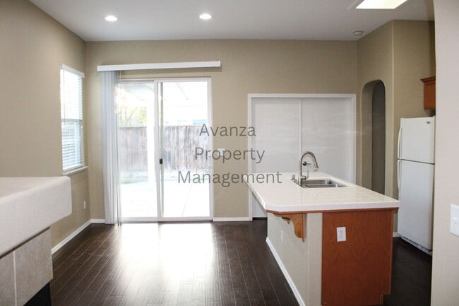 Building Photo - Home for Rent