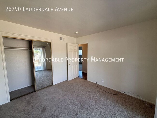 Building Photo - 26790 Lauderdale Ave