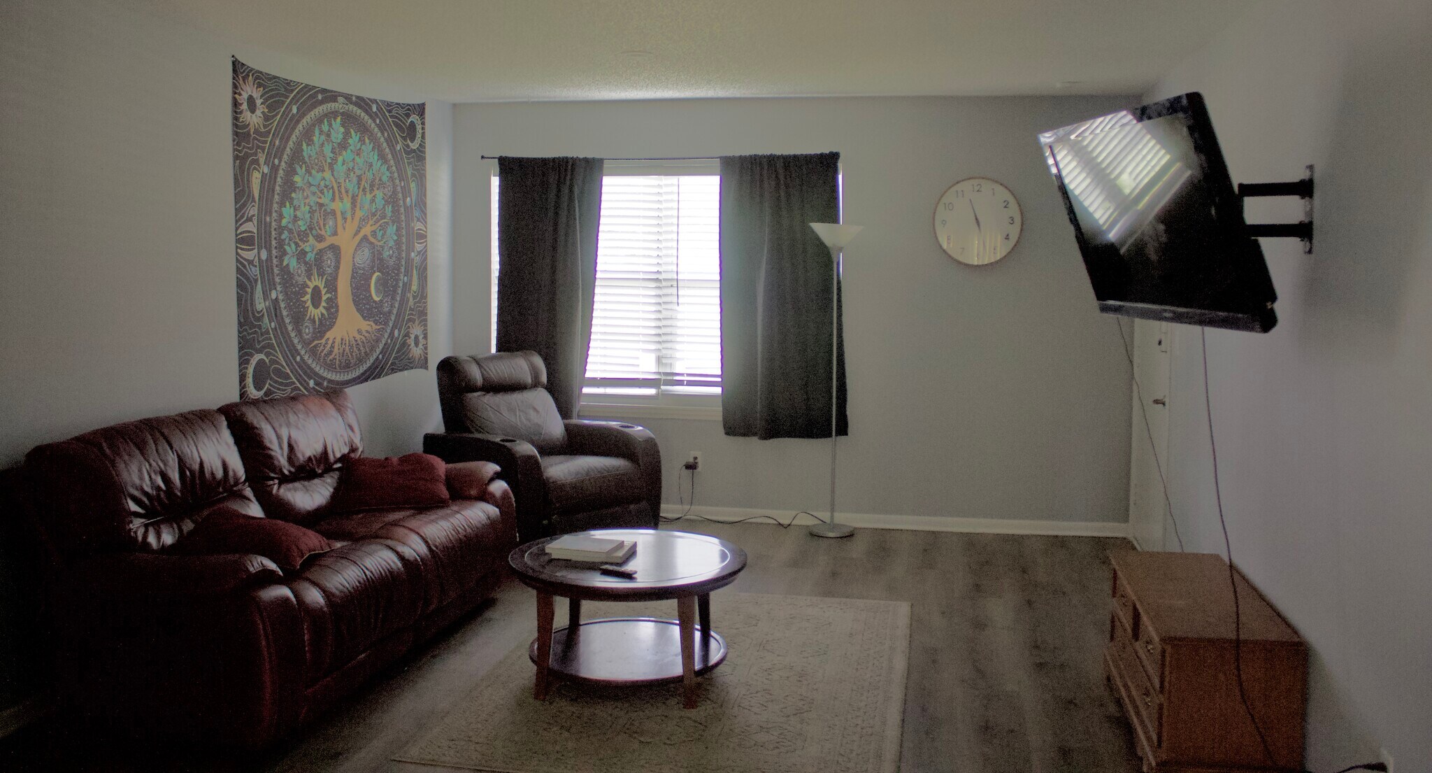 Living room - 5326 Whiteway Dr