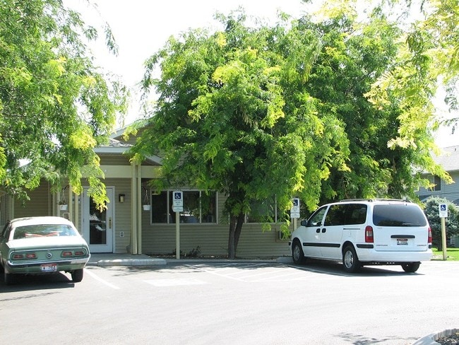 Building Photo - Amber Cove Senior Apartments