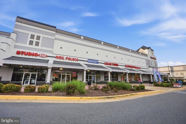 Building Photo - 12109 Wedgeway Ct