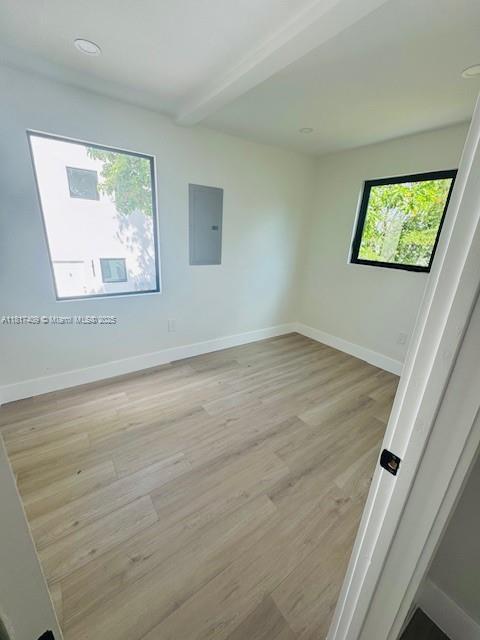 Building Photo - 905 SW 13th Ct