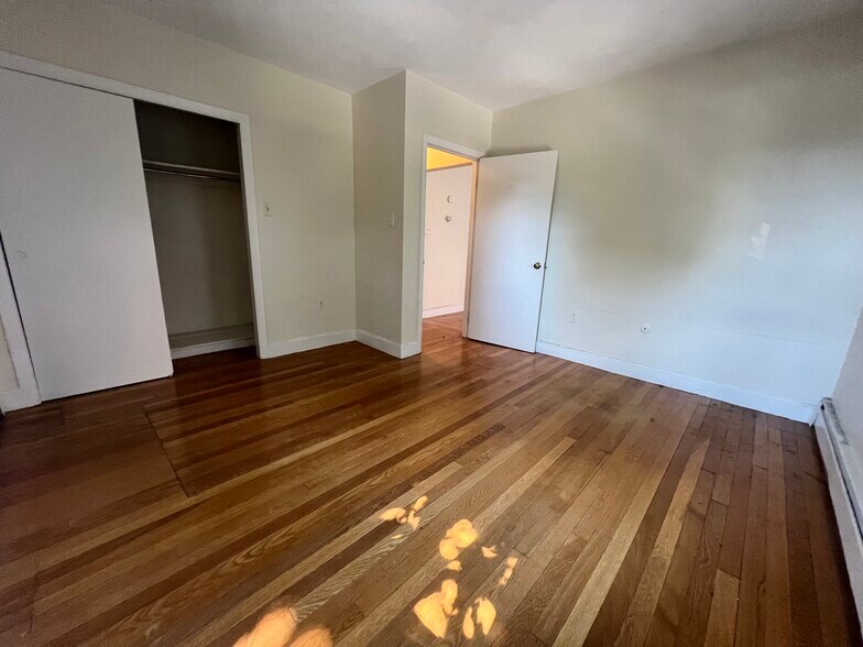 Building Photo - 306 Tappan St