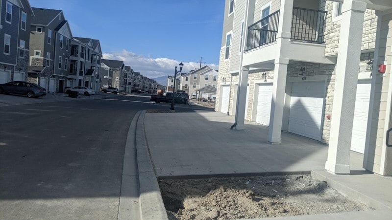 Building Photo - 422 N 360 W