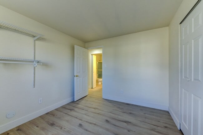 Building Photo - Live in the Heart of Old Town Lafayette | ...