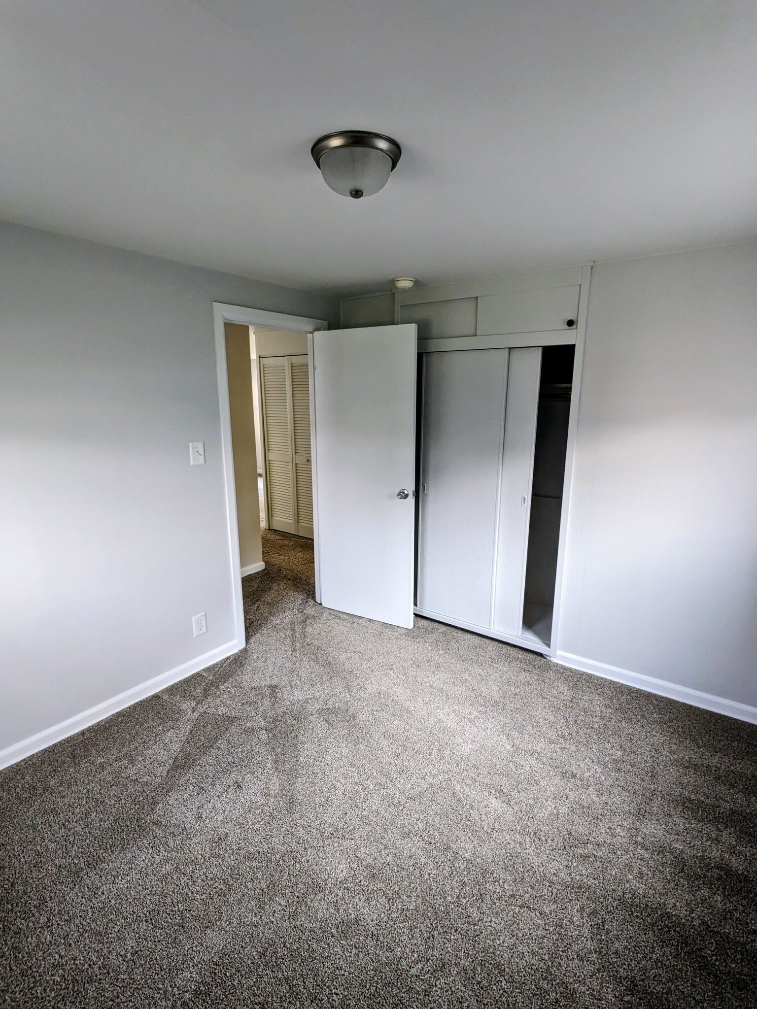 Building Photo - 3014 Sunnymede Ave