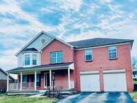 Building Photo - 9161 Nottingham Way