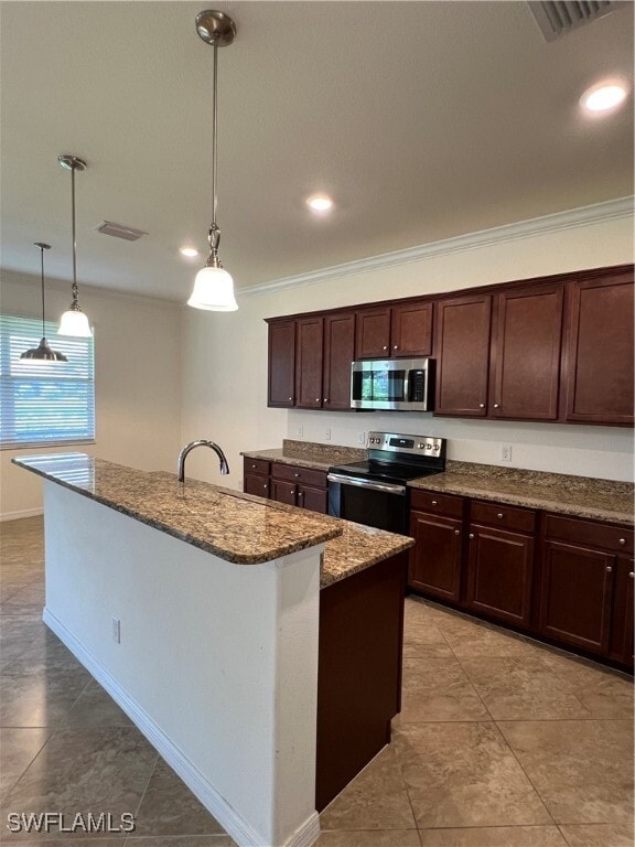Building Photo - 2054 Minneola St