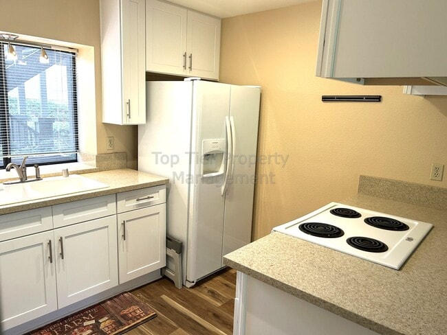 Building Photo - Upgraded 1 bed / 1 bath Condo on the Pala Mesa Golf-Course! With Garage, Water included!