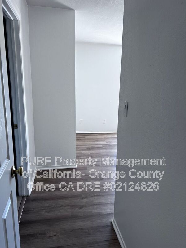 Building Photo - 16972 Hoskins Lane