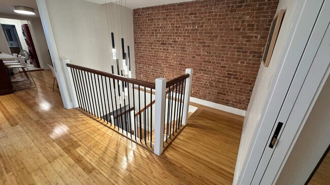 Building Photo - 235 W 139th St