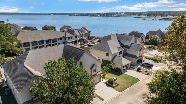 Building Photo - 356 Old Aqua Landing W