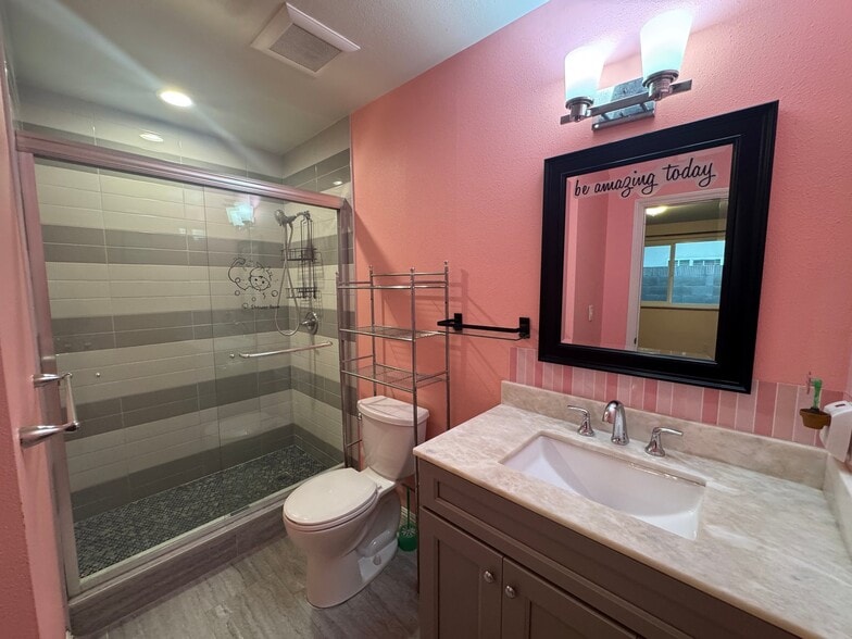 Building Photo - 30 Undisclosed Address