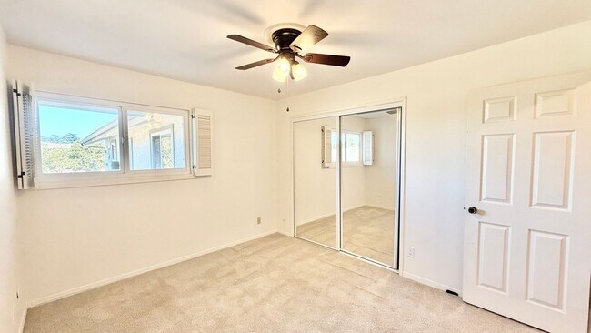 Building Photo - Beautiful Custom Single-Story Home on Gated Country Property with Spectacular Views & Pool!