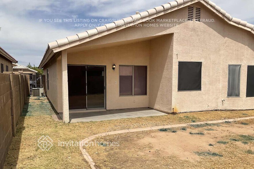 Building Photo - 8751 W Adam Ave