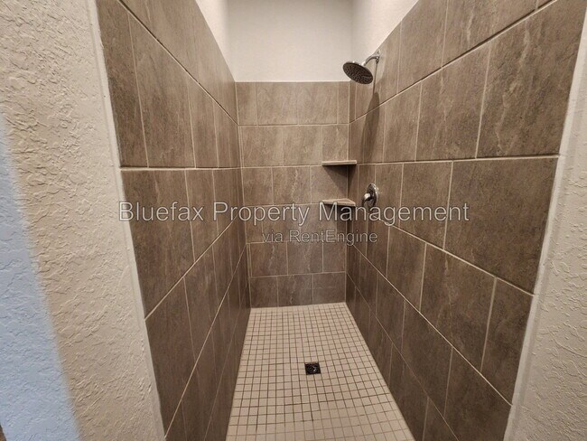 Building Photo - 13907 Sickle Rdg