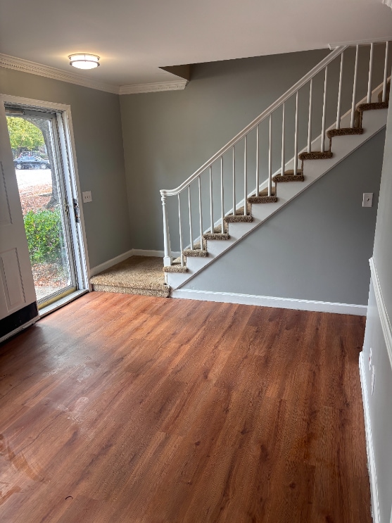 Building Photo - Two bed townhome
