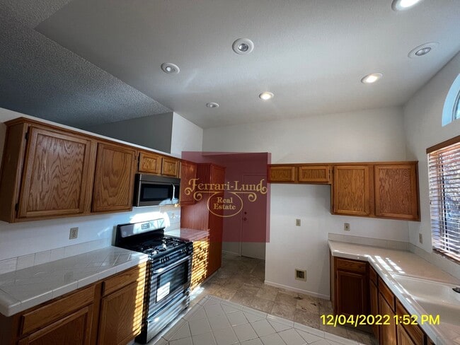 Building Photo - Single Story home in Reno- Kay DeAlba Prop...