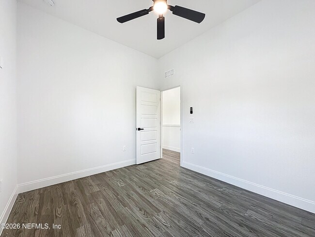 Building Photo - 8912 Hogan Rd